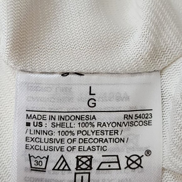 Old Navy Colorful Floral Printed Strappy Smocked Midi Dress - Picture 8 of 8